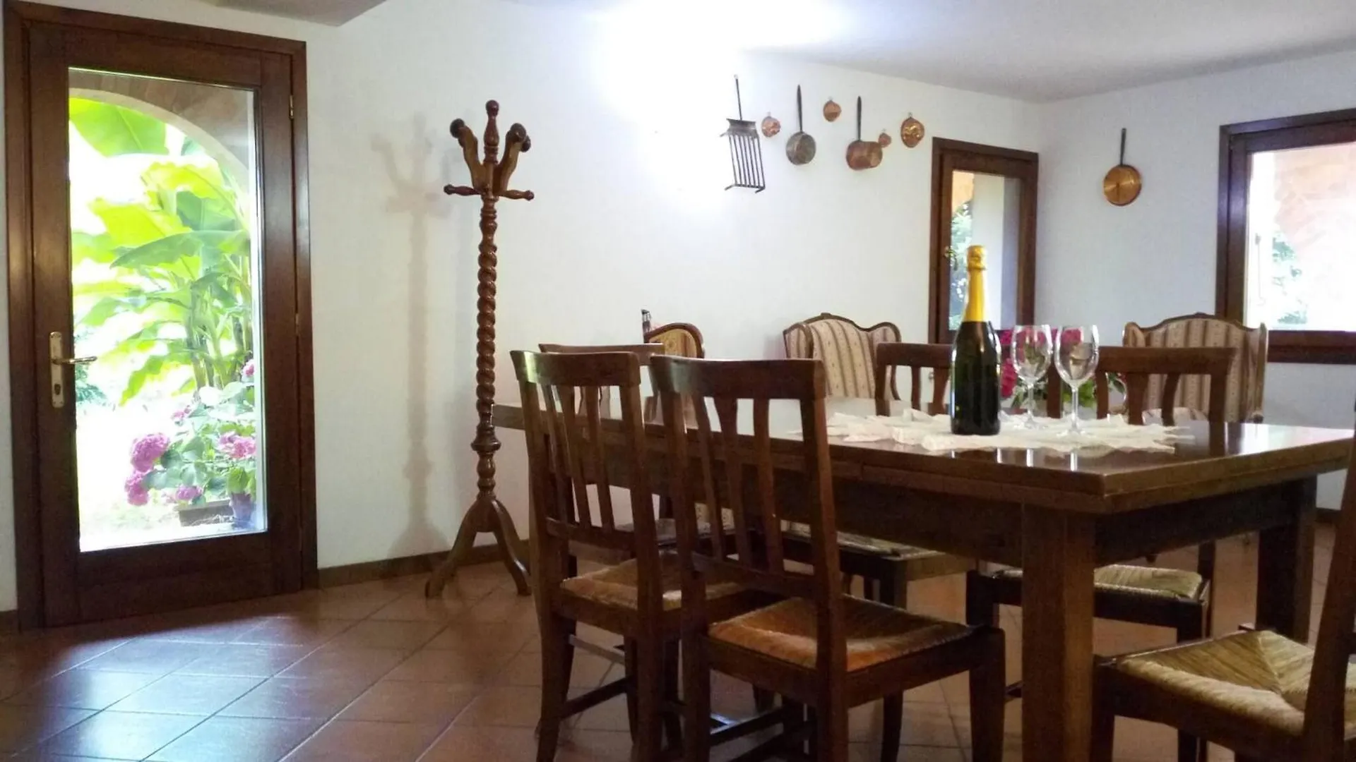 Appartamento Comfortable House - Garden And Parking
