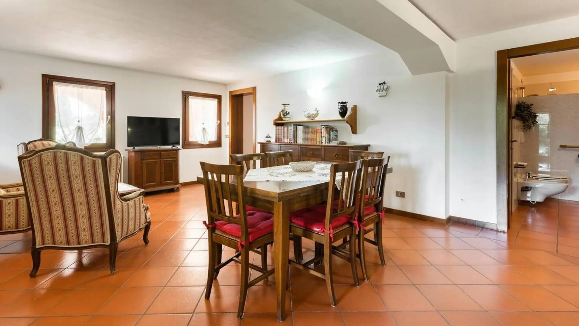 Appartamento Comfortable House - Garden And Parking